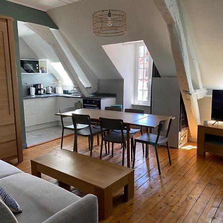 Studio 2 Pers Ou Appartement 4-7 Pers Quartier Cathedrale 欧坦 外观 照片