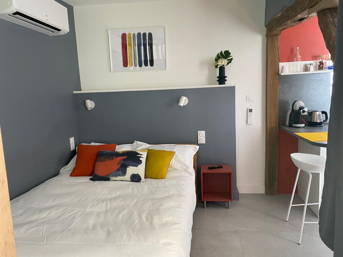 Studio 2 Pers Ou Appartement 4-7 Pers Quartier Cathedrale 欧坦 外观 照片