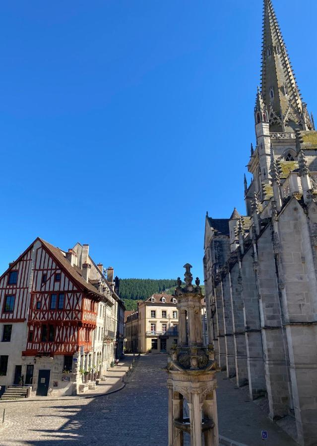 Studio 2 Pers Ou Appartement 4-7 Pers Quartier Cathedrale 欧坦 外观 照片